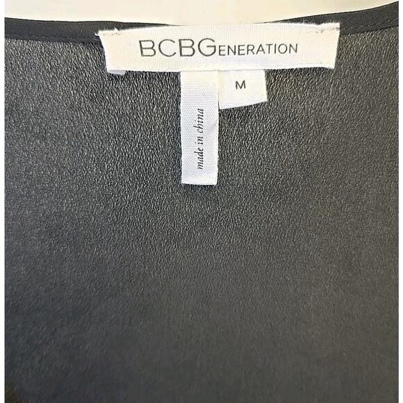 BCBGeneration Women's Tunic Size M Oversized Whimsigoth Flowy, Full Sheer Back - Picture 4 of 7